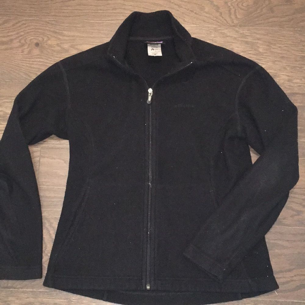 Black Synchilla Womens Patagonia lightweight fleece trail hiking outdoor jacket